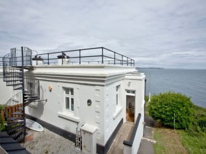 3 Bedroom Seafront Period House on Penlee Point, South Cornwall, England